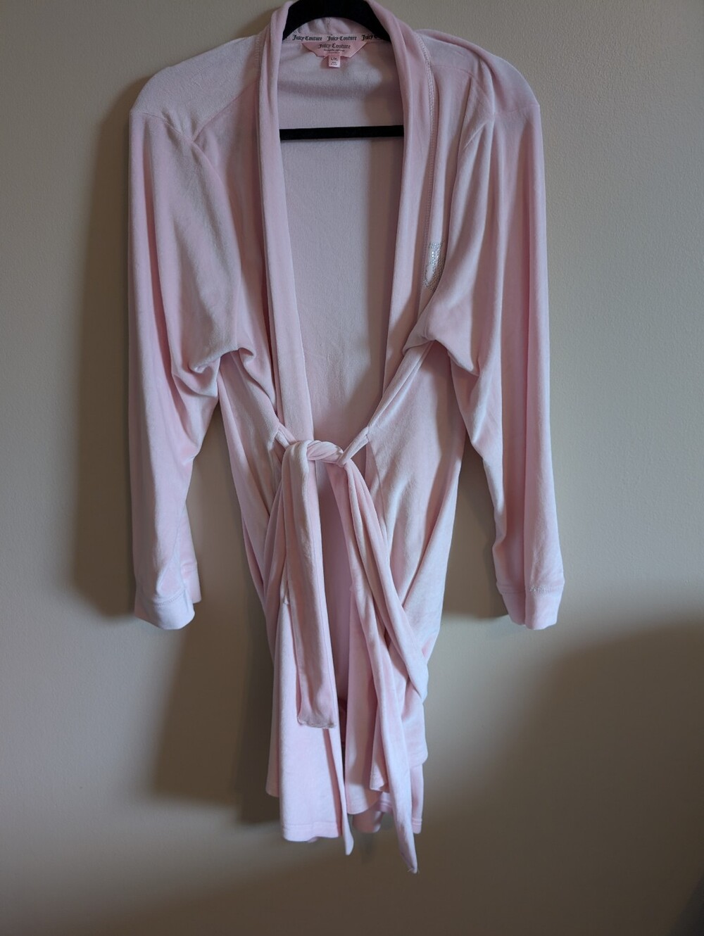 Juicy Couture Light Pink Robe with Rhinestone Logo On Front & Back - Picture 6 of 8